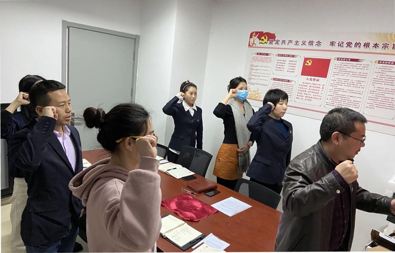 &#33521;&#22269;&#19978;&#24066;&#20844;&#21496;&#23448;&#32593;&#51;&#54;&#53;&#40;&#20013;&#22269;&#41;&#32929;&#20221;&#26377;&#38480;&#20844;&#21496;