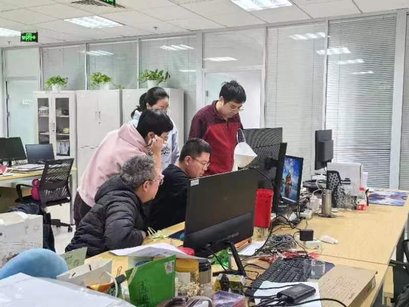 &#33521;&#22269;&#19978;&#24066;&#20844;&#21496;&#23448;&#32593;&#51;&#54;&#53;&#40;&#20013;&#22269;&#41;&#32929;&#20221;&#26377;&#38480;&#20844;&#21496;